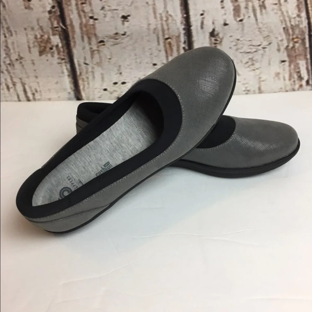 Clark’s Cloudsteppers two tone